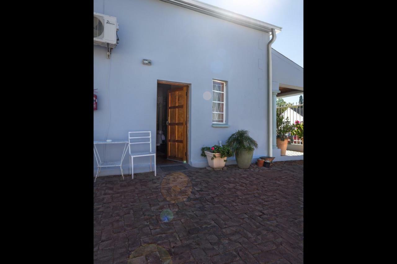 La La Dathel Guesthouse Колесберг Екстериор снимка