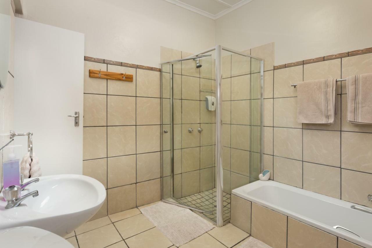 La La Dathel Guesthouse Колесберг Екстериор снимка